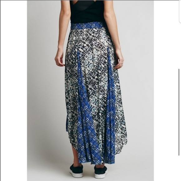 Free People “Show you off” maxi skirt in ivory combo - Picture 2 of 6